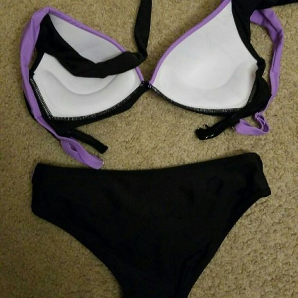 New Just arrived Swimsuit 2 pcs - Picture 3 of 4